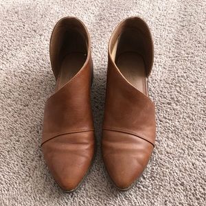 Universal Thred boots